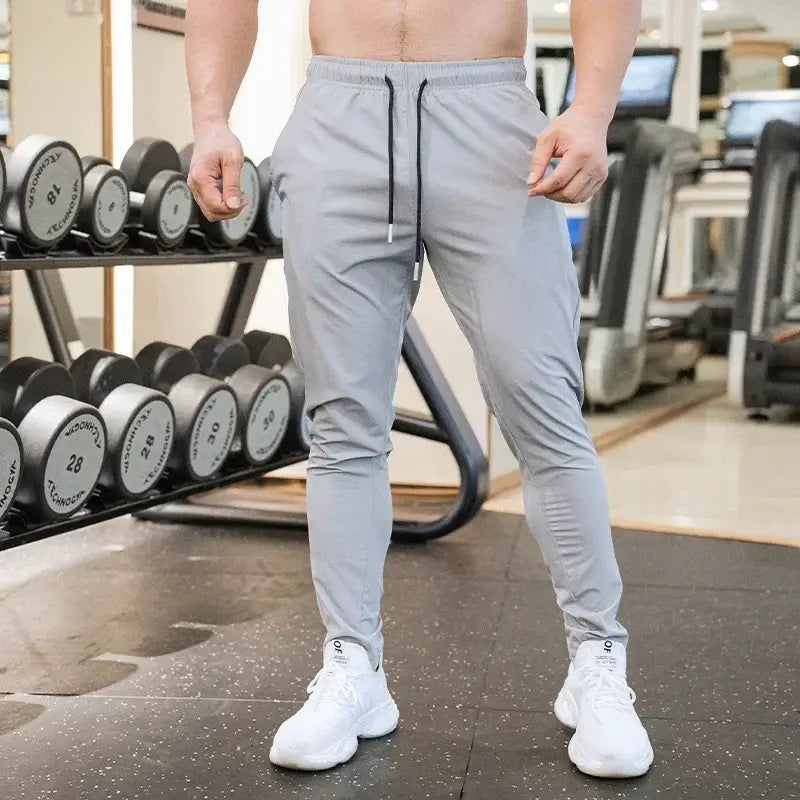 ️ Men’s Ice Silk Training Pants