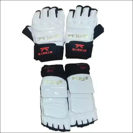 Taekwondo Protectors Suite - Helmet Chest Shin Arm Guards for Kids - 5-Piece - Hand foot protection / SIZE 1 110-130cm