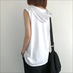 Women’s Sleeveless Hooded Sports Fitness Top – Quick-Drying Tank Top